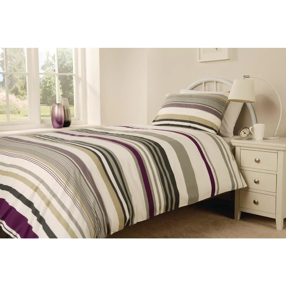 HB712 Mitre Essentials Madison Stripe Duvet Cover Open Magenta Single - JD Catering Equipment Solutions Ltd