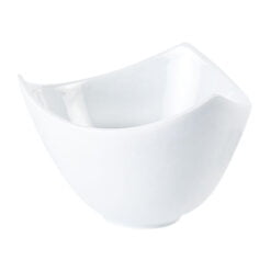 Pack Size 6 - Porcelite Triangular Bowl 16x10.5cm/6.5"x4.25" 54cl/19oz - 362516