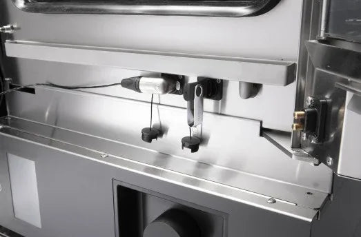 FW871 Giorik Kore KM061W 6 x 1/1GN Slimline Electric Combi Oven with Wash System - JD Catering Equipment Solutions Ltd