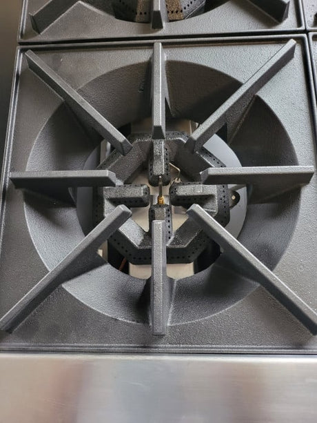 CHEFSRANGE RGR24 - 4 BURNER RANGE WITH BACKSPLASH & SHELF