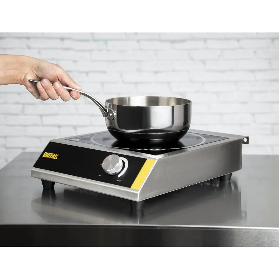 CE208 Buffalo Induction Hob 3kW - JD Catering Equipment Solutions Ltd