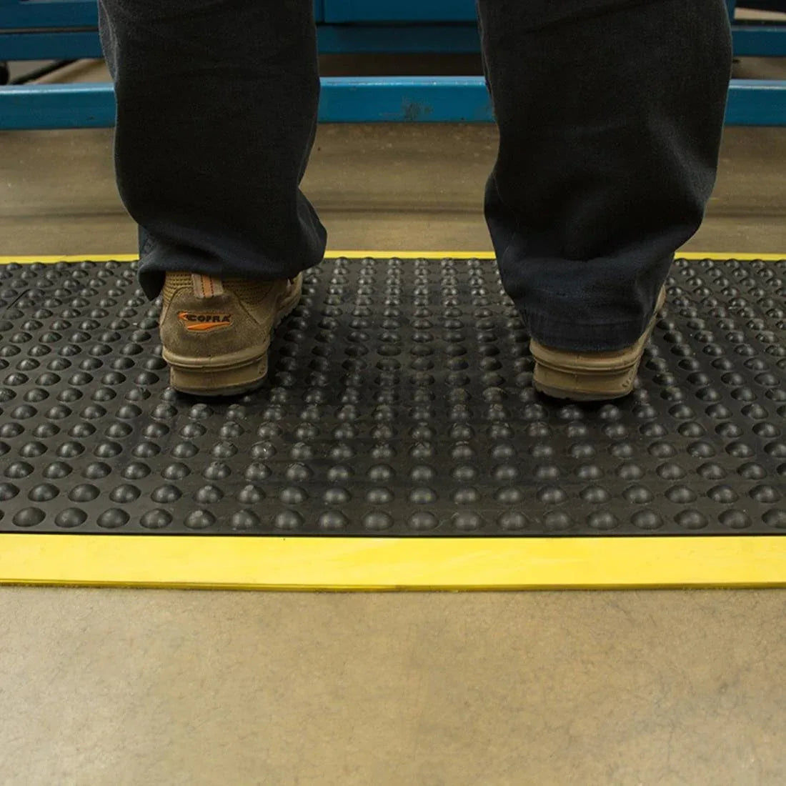 FA103 COBA Anti-Fatigue Mat Interlocking Middle Piece 900mm x 1200mm - JD Catering Equipment Solutions Ltd