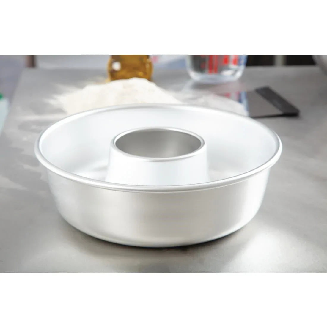 CR928 Schneider Aluminium Bundt Cake Tin 240mm - JD Catering Equipment Solutions Ltd
