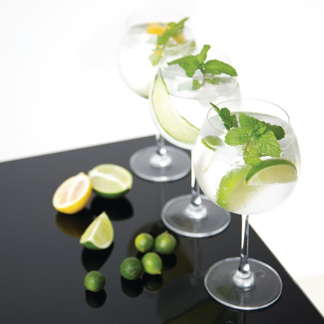 CW251 Olympia Bar Collection Crystal Gin Glasses 645ml (Pack of 6) JD Catering Equipment Solutions Ltd