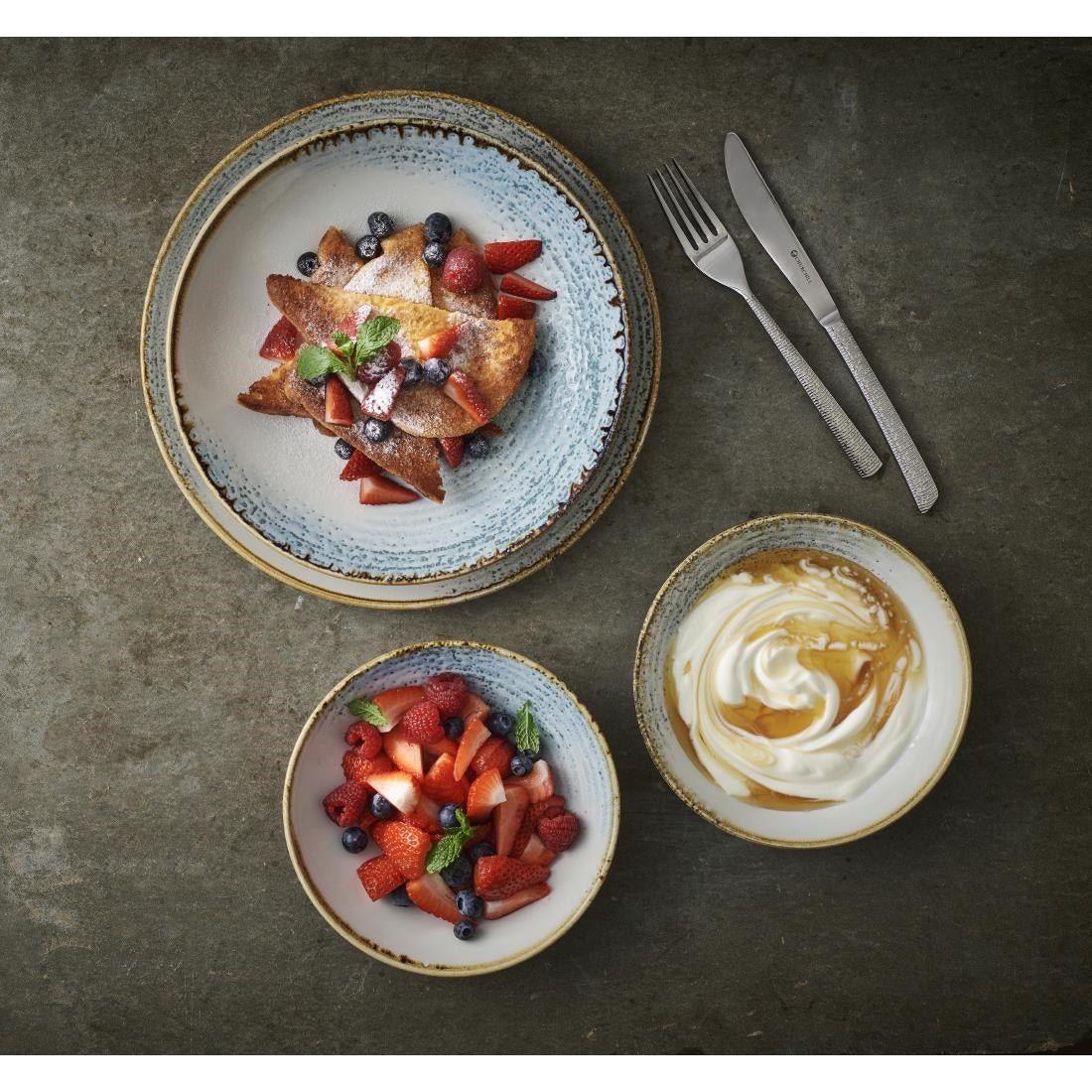 CX669 Churchill Homespun Accents Aquamarine Evolve Coupe Plates 285mm (Pack of 12) JD Catering Equipment Solutions Ltd