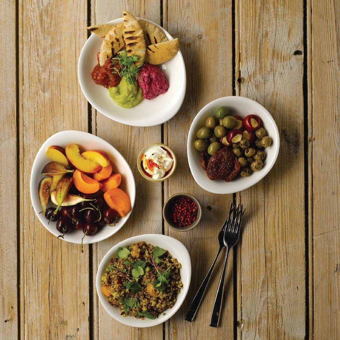 Churchill Bit on the Side Round Dish White 185mm (Pack of 12) JD Catering Equipment Solutions Ltd