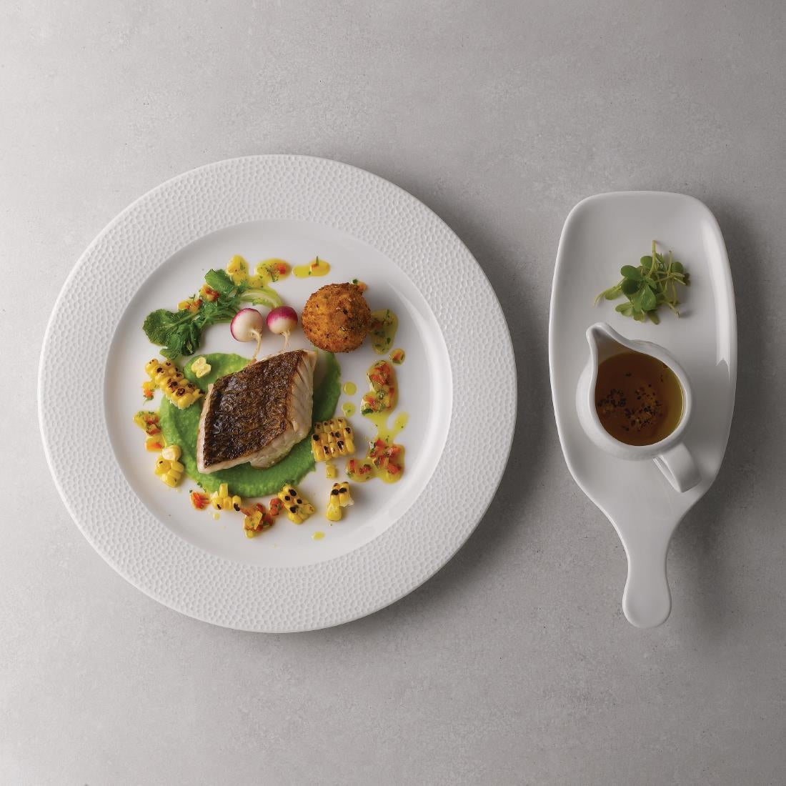 Churchill Isla Wide Rim Plate White 305mm (Pack of 12) JD Catering Equipment Solutions Ltd