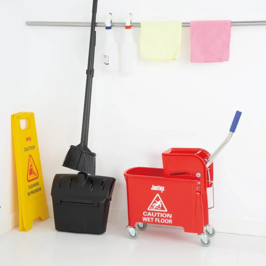 DL912 Jantex Kentucky Mop Bucket and Wringer 20Ltr - JD Catering Equipment Solutions Ltd