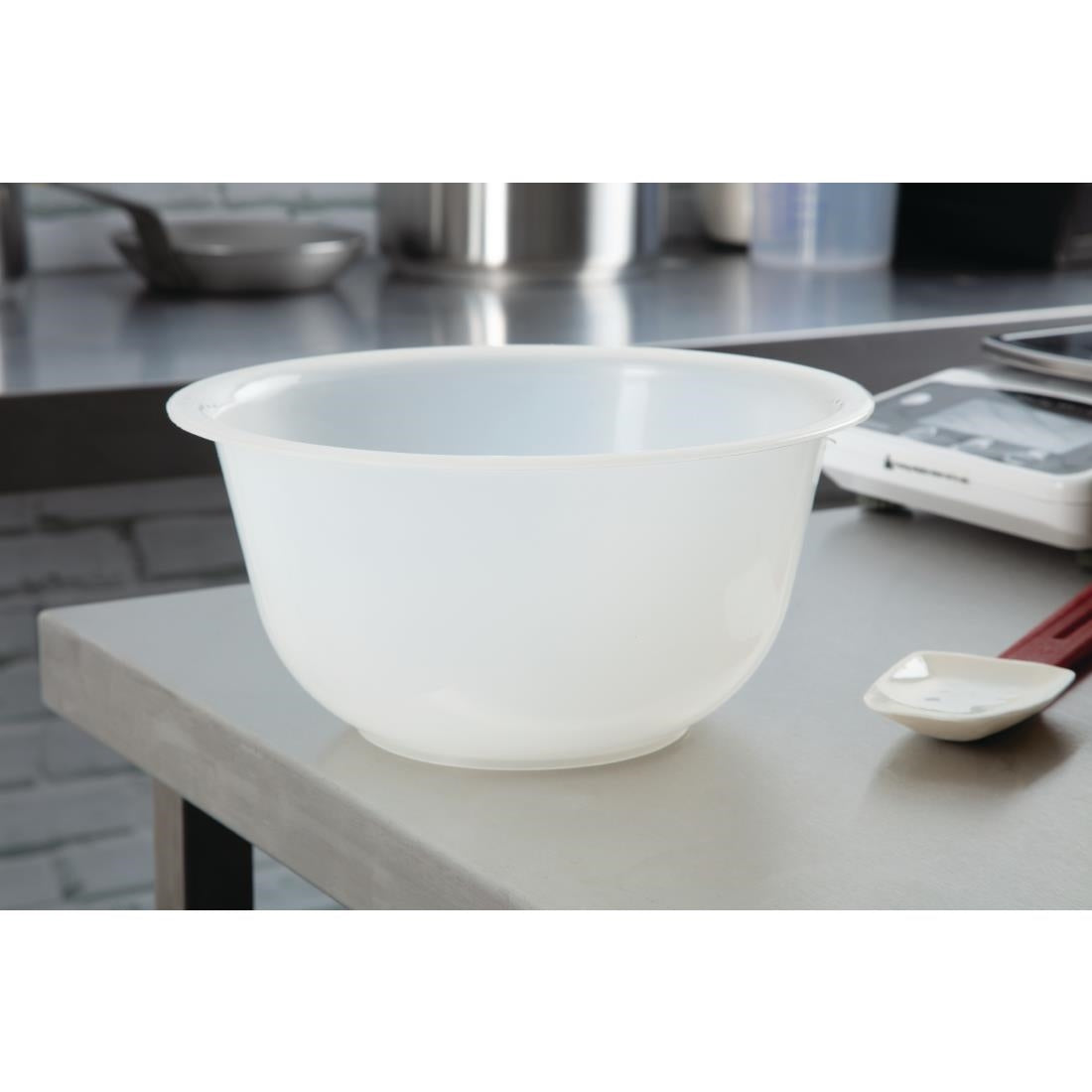DR541 Schneider Mixing Bowls Plastic 2.5 Litre JD Catering Equipment Solutions Ltd