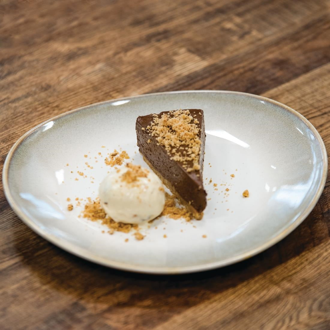 DR782 Olympia Birch Taupe Coupe Plates 205mm (Pack of 6) JD Catering Equipment Solutions Ltd