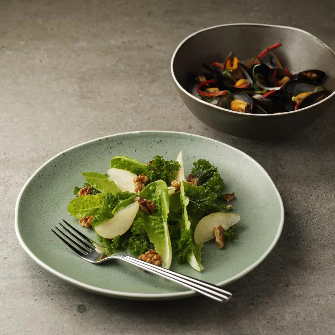 DR800 Olympia Chia Plates Green 270mm (Pack of 6) - JD Catering Equipment Solutions Ltd