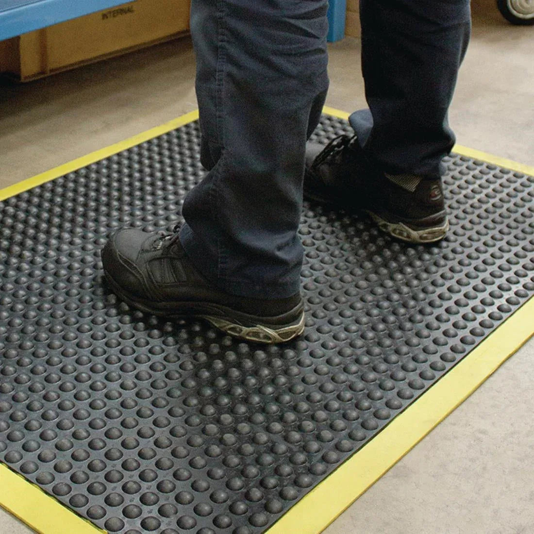 FA101 COBA Anti-Fatigue Mat Edged 900mm x 1200mm - JD Catering Equipment Solutions Ltd