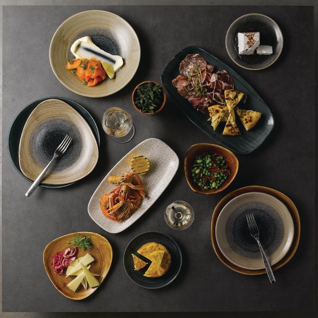 FA598 Churchill Stonecast Patina Oblong Chef Plates Rustic Teal 298 x 153mm (Pack of 12) JD Catering Equipment Solutions Ltd