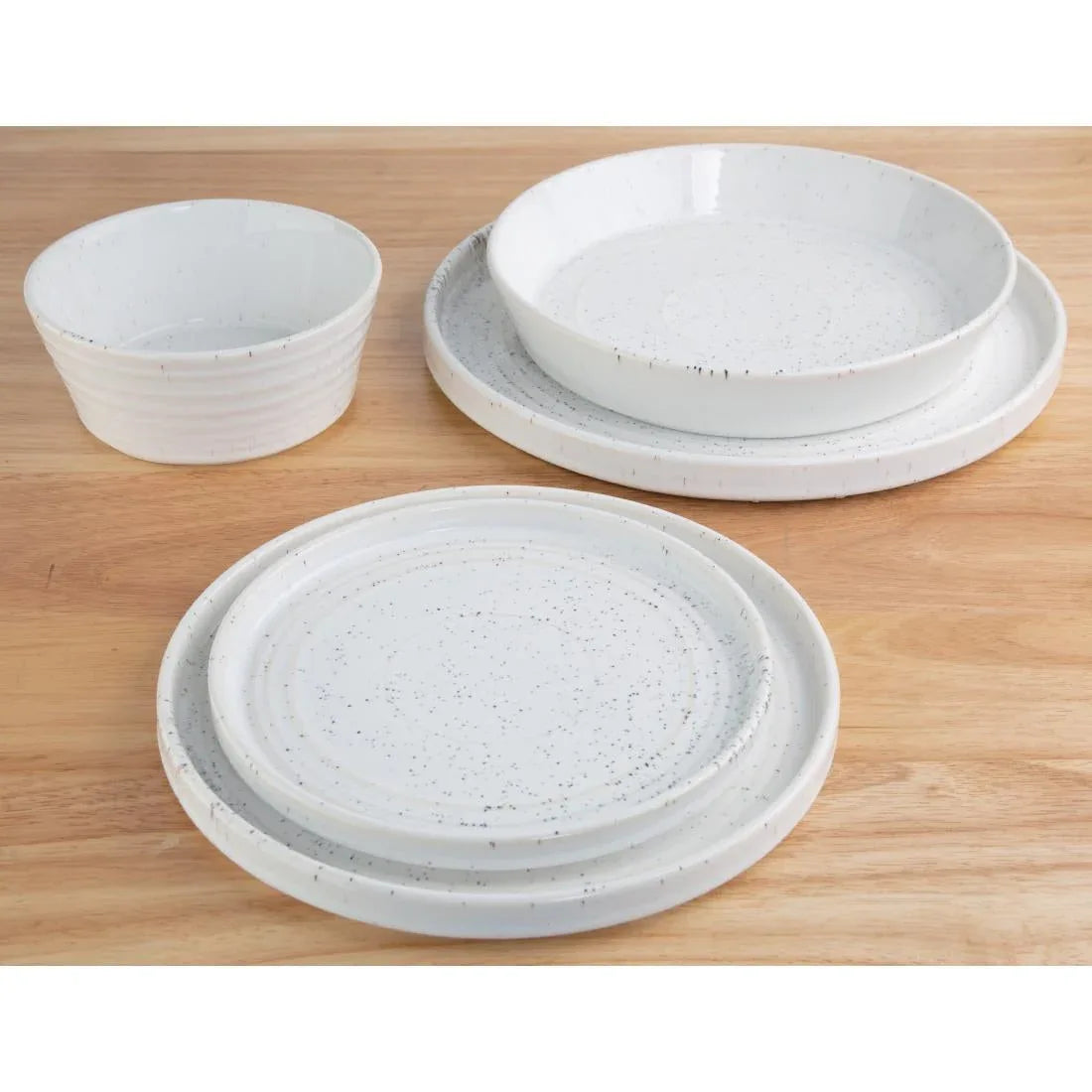 FD900 Olympia Cavolo Flat Round Bowls White Speckle 143mm (Pack of 6) - JD Catering Equipment Solutions Ltd