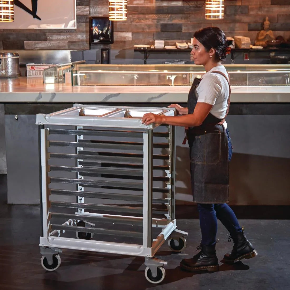 FP468 Cambro 2/1 Gastronorm Trolley 18 Tray Capacity Short JD Catering Equipment Solutions Ltd