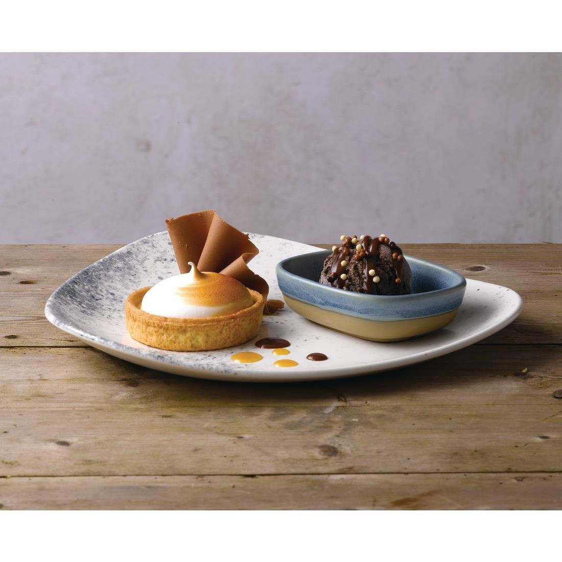 FR019 Churchill Emerge Dish Oslo Blue 170 x 120mm (Pack of 6) JD Catering Equipment Solutions Ltd