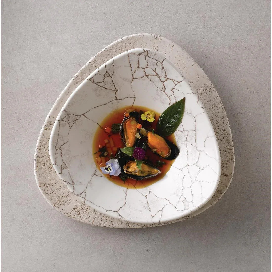 FR063 Churchill Studio Prints Kintsugi Agate Grey Lotus Bowl 177mm (Pack of 12) - JD Catering Equipment Solutions Ltd