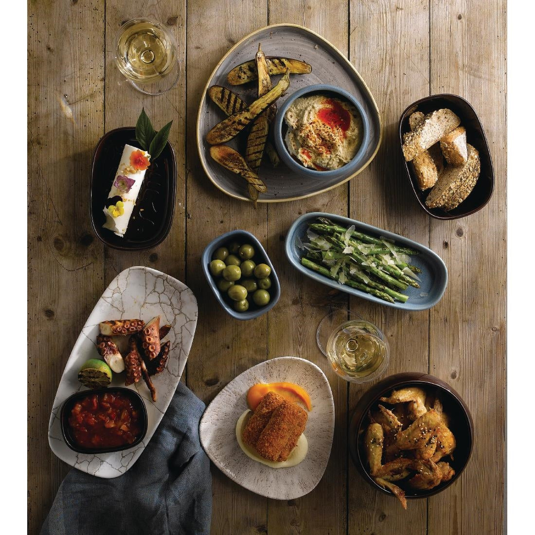 FR064 Churchill Studio Prints Kintsugi Agate Grey Chefs Oblong Plate 352 x 187mm (Pack of 6) JD Catering Equipment Solutions Ltd