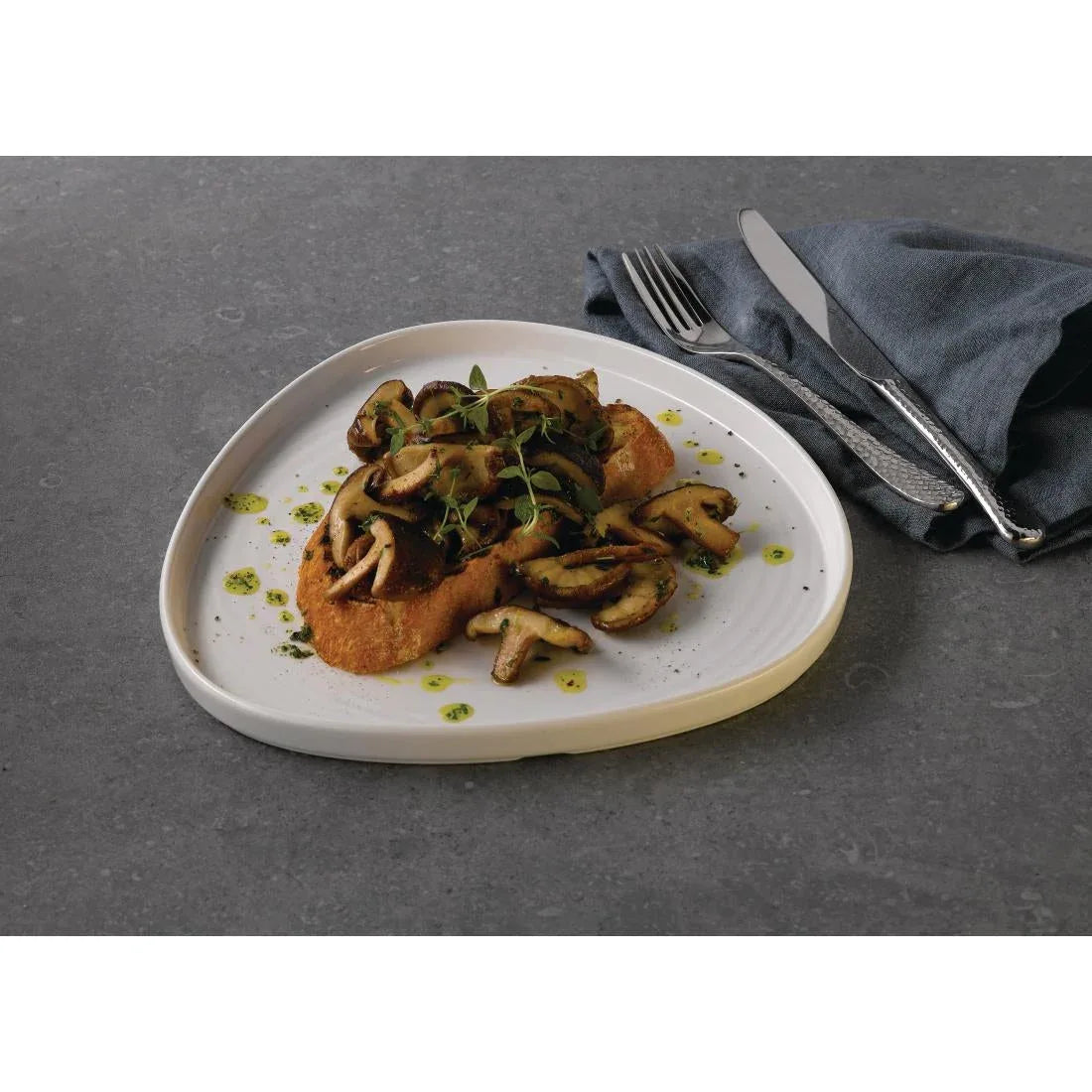FR071 Churchill White Triangle Walled Chefs Plate 200mm (Pack of 6) - JD Catering Equipment Solutions Ltd