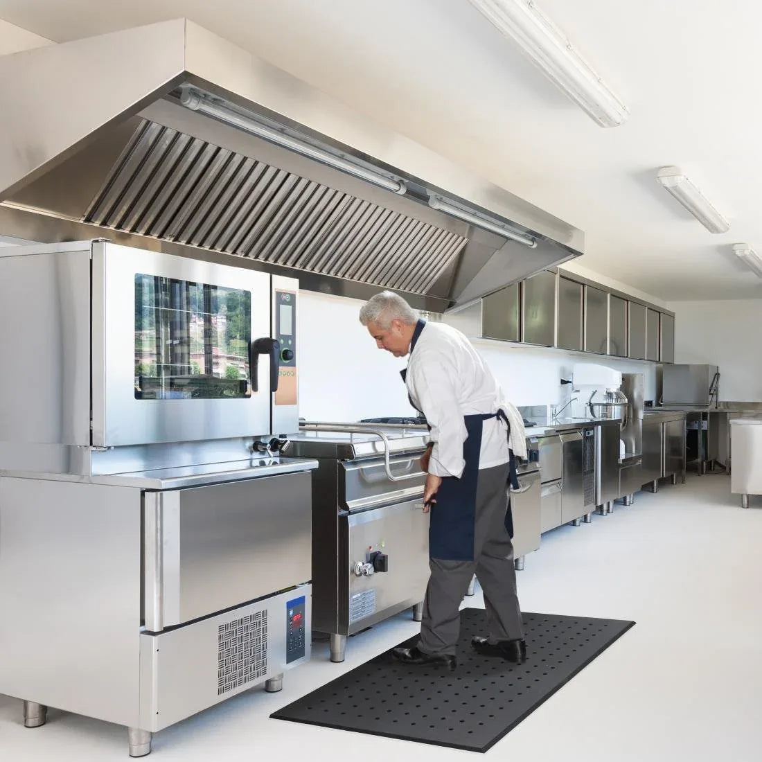 FT342 COBA Hygimat Anti-Fatigue Mat Black With Drainage Holes 0.9 x 1.5m - JD Catering Equipment Solutions Ltd