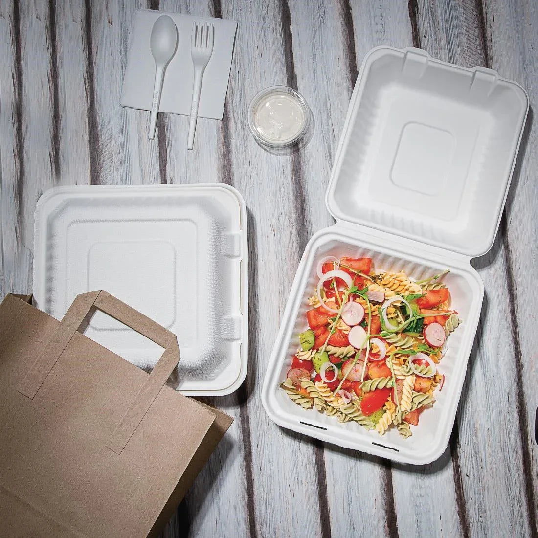 FC525 Fiesta Compostable Bagasse Hinged Food Containers 223/236mm (Pack of 200) - JD Catering Equipment Solutions Ltd