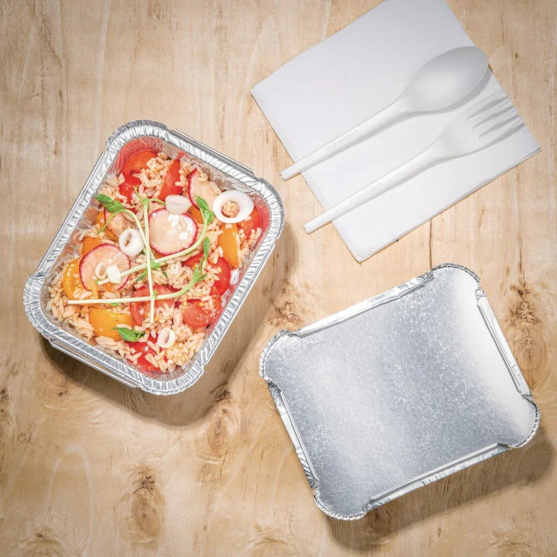 DA086 Fiesta Foil Containers Medium 450ml / 16oz (Pack of 500) - JD Catering Equipment Solutions Ltd