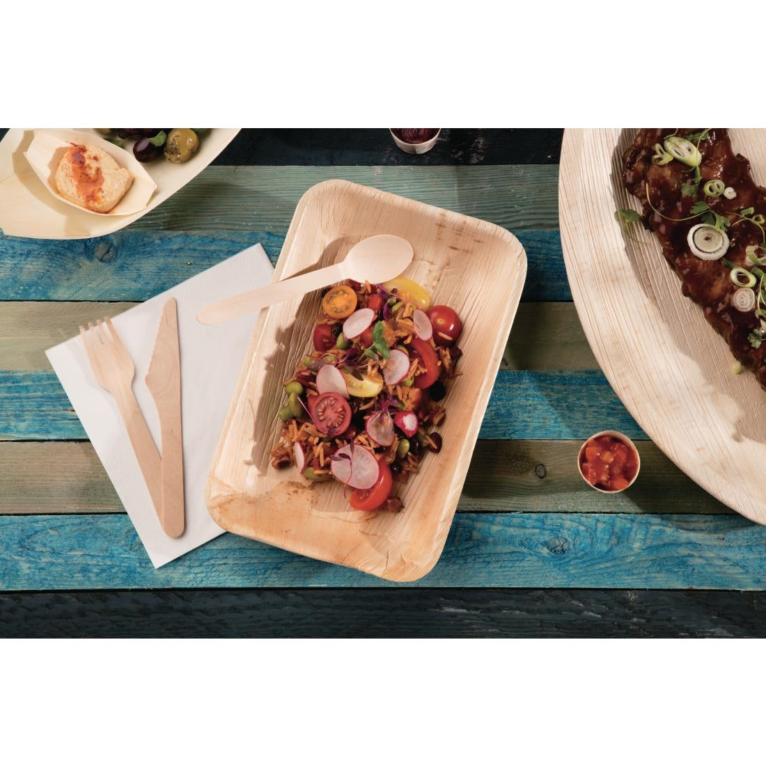 Fiesta Green Biodegradable Disposable Wooden Knives (Pack of 100) JD Catering Equipment Solutions Ltd