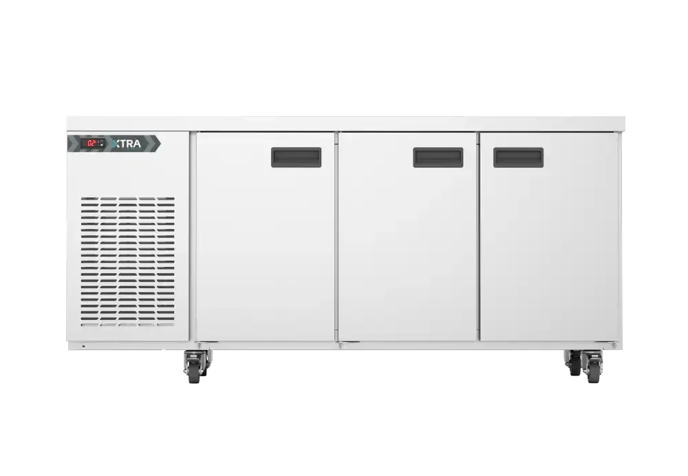GK695 Foster Xtra 3 Door Counter Fridge XR3H 33-189 - JD Catering Equipment Solutions Ltd