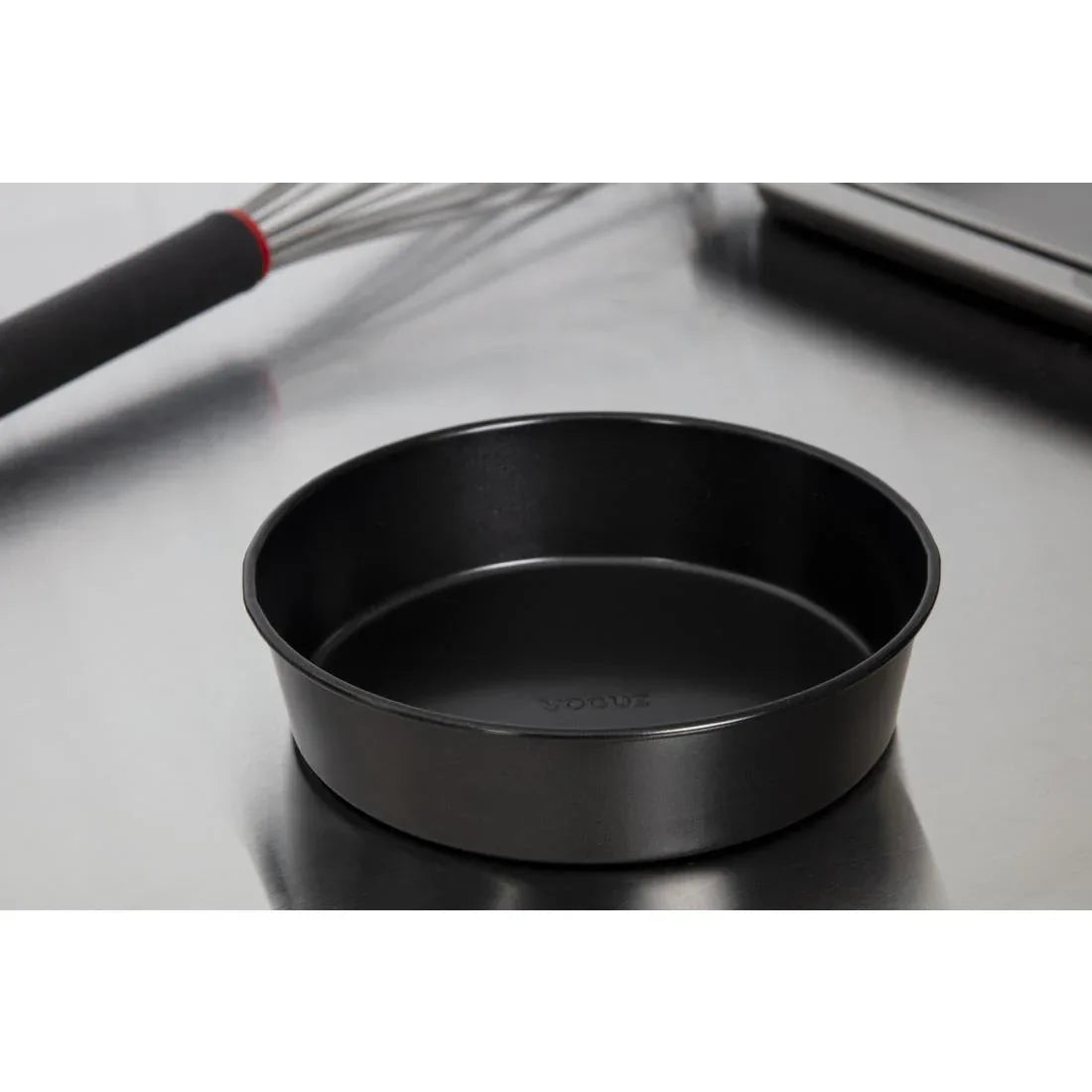 GC995 Vogue Non-Stick Cake Tin 165mm - JD Catering Equipment Solutions Ltd