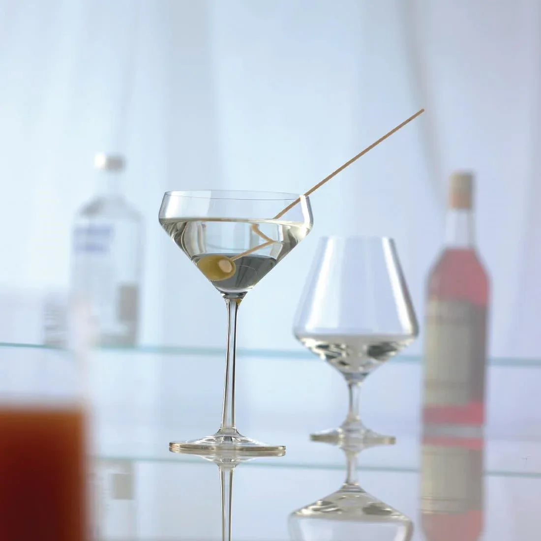 GD904 Schott Zwiesel Belfesta Crystal Martini Glasses 343ml (Pack of 6) - JD Catering Equipment Solutions Ltd