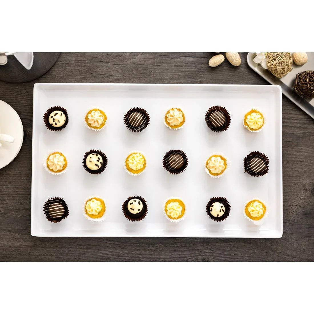 GF074 APS Float Melamine Tray White GN 1/1 - JD Catering Equipment Solutions Ltd