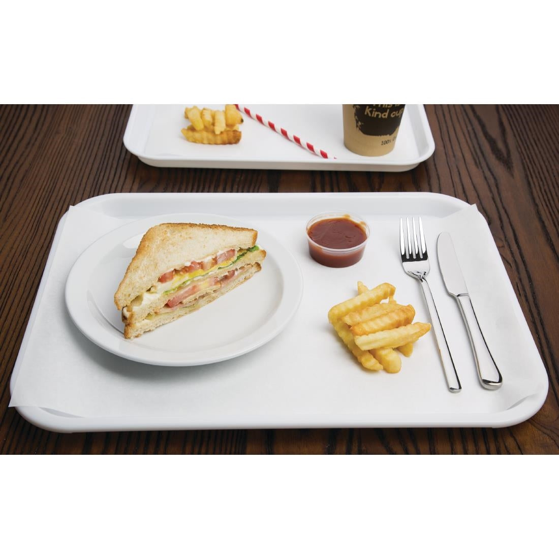 GF996 Kristallon Polypropylene Fast Food Tray White Medium 415mm JD Catering Equipment Solutions Ltd