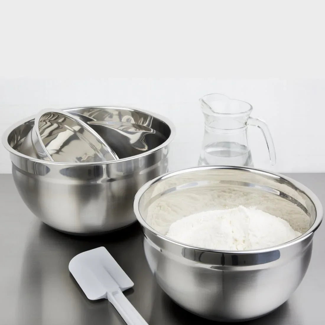 GG021 Vogue Stainless Steel Bowl with Silicone Base 3Ltr - JD Catering Equipment Solutions Ltd