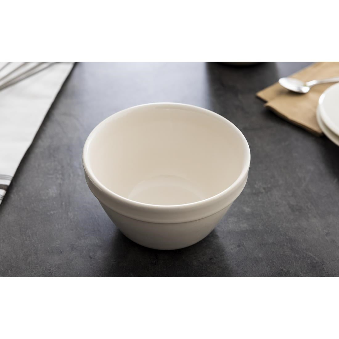 GG771 Mason Cash Pudding Basin 900ml JD Catering Equipment Solutions Ltd
