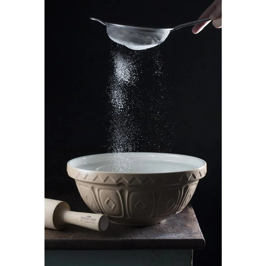 GG774 Mason Cash Mixing Bowl 4.3Ltr - JD Catering Equipment Solutions Ltd