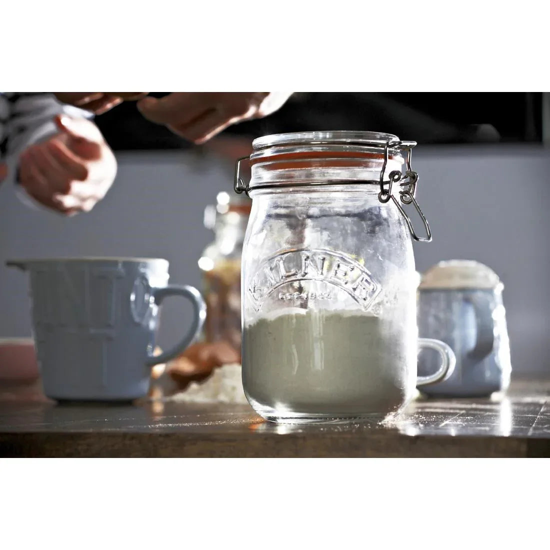 GG782 Kilner Clip Top Preserve Jar 1000ml - JD Catering Equipment Solutions Ltd