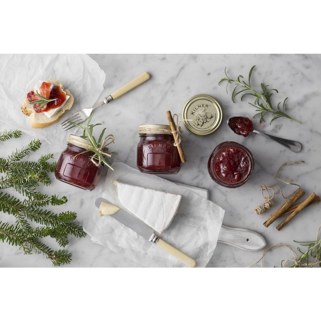 GG784 Kilner Screw Top Preserve Jar 250ml JD Catering Equipment Solutions Ltd