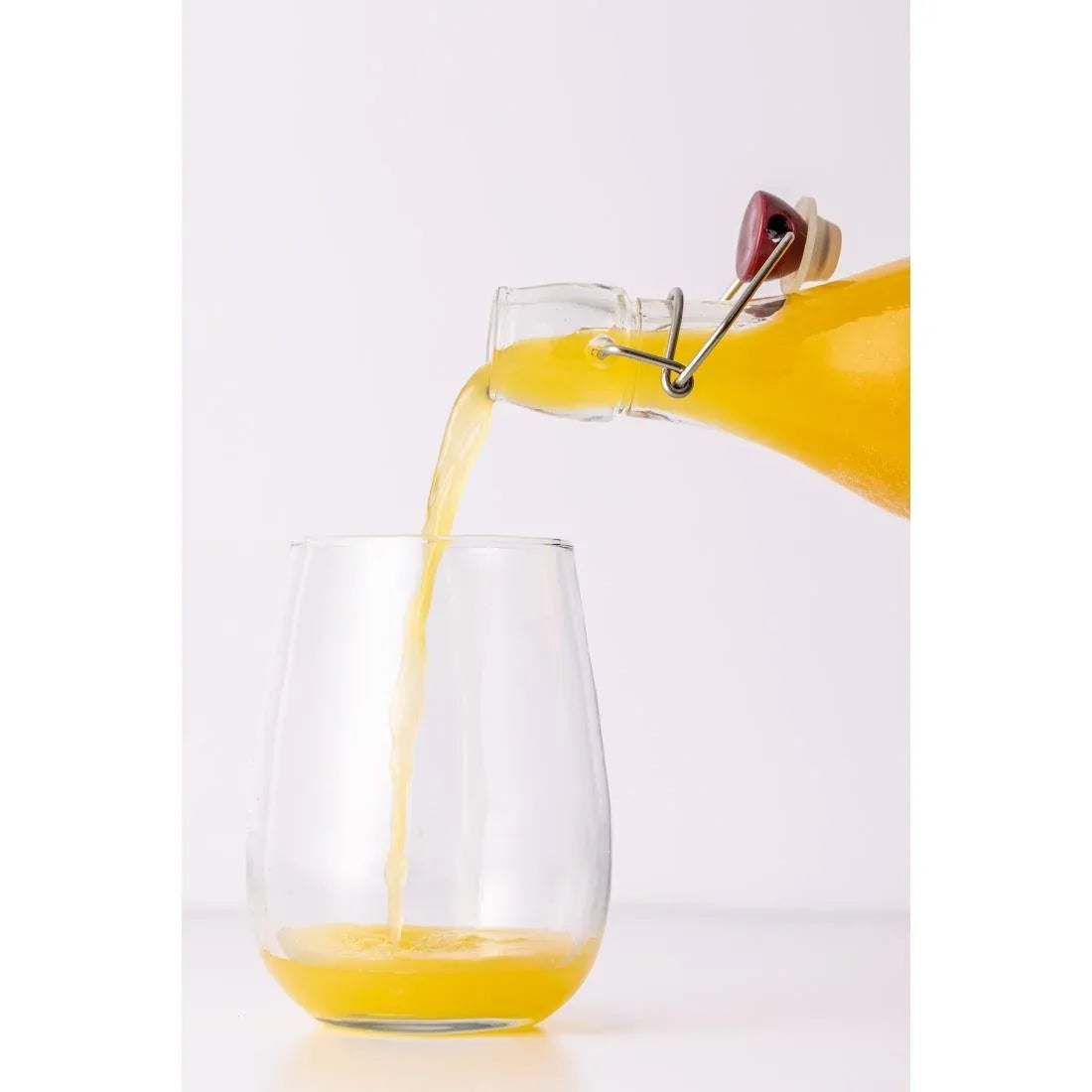 GG790 Kilner Swing Top Preserve Bottle 550ml - JD Catering Equipment Solutions Ltd