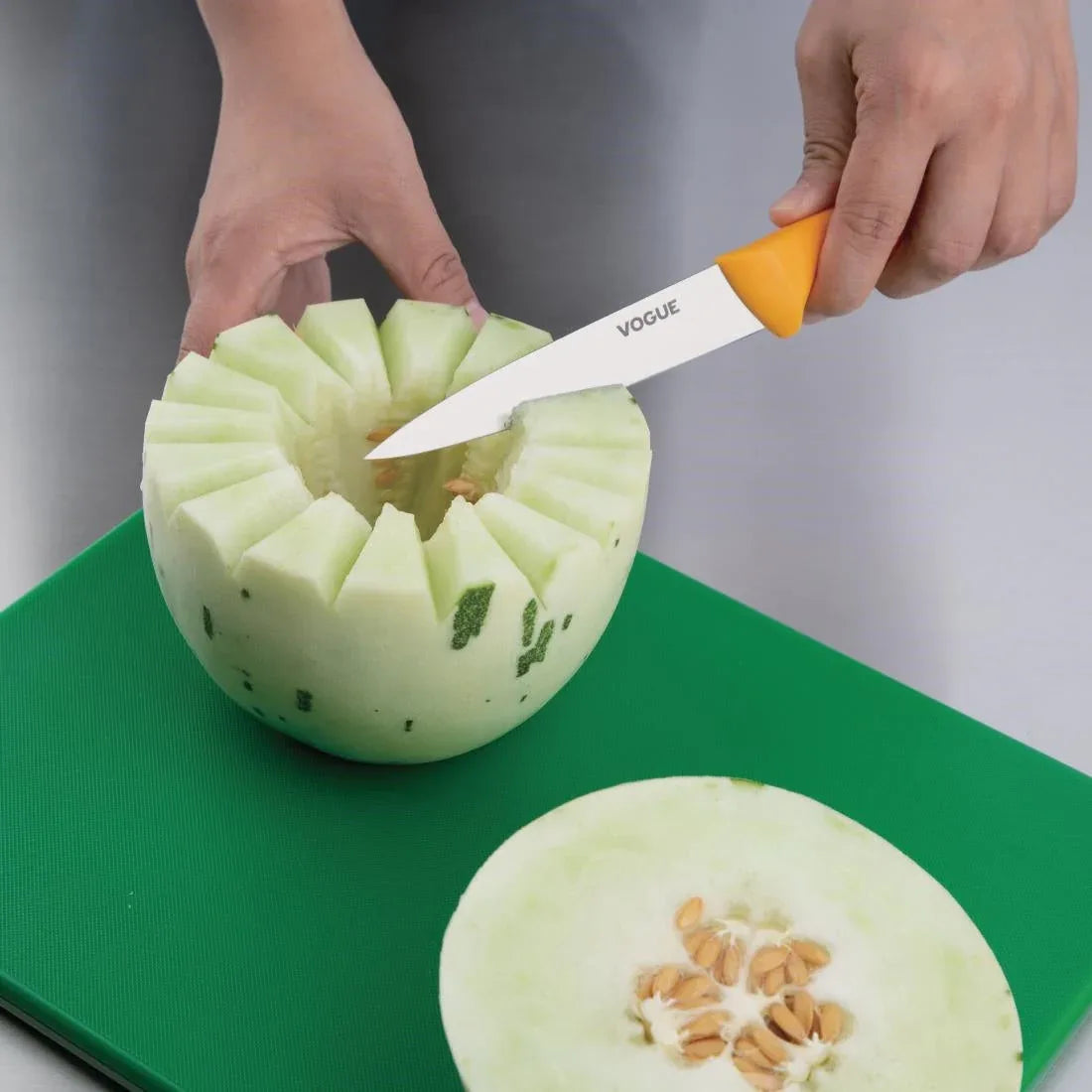 GH522 Vogue Pro Utility Knife 12.5cm - JD Catering Equipment Solutions Ltd