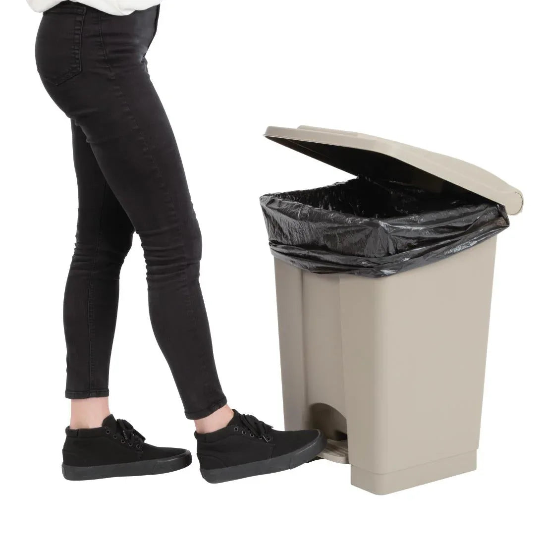 GH637 Jantex Kitchen Pedal Bin 45Ltr - JD Catering Equipment Solutions Ltd