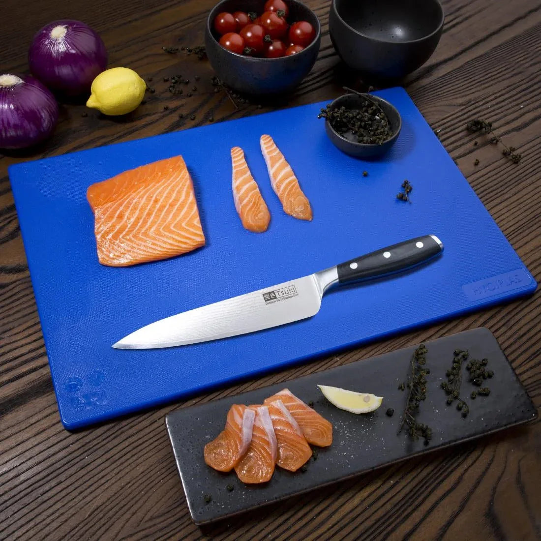 J257 Hygiplas Low Density Blue Chopping Board Standard - JD Catering Equipment Solutions Ltd