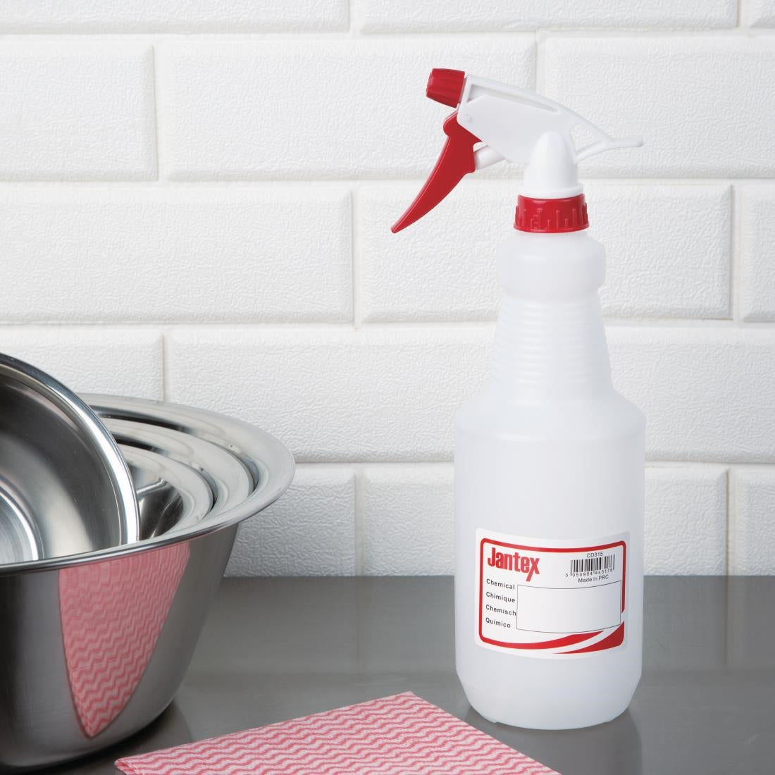 Jantex Colour-Coded Trigger Spray Bottle Red 750ml CD815 JD Catering Equipment Solutions Ltd