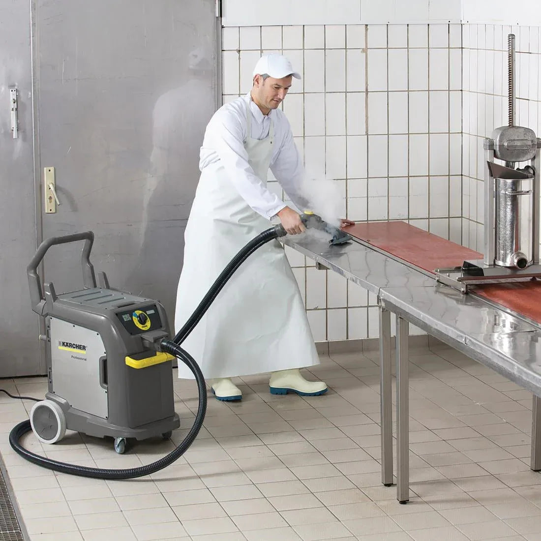 FJ997 Karcher SGV 8/5 Steam Vacuum Cleaner - JD Catering Equipment Solutions Ltd