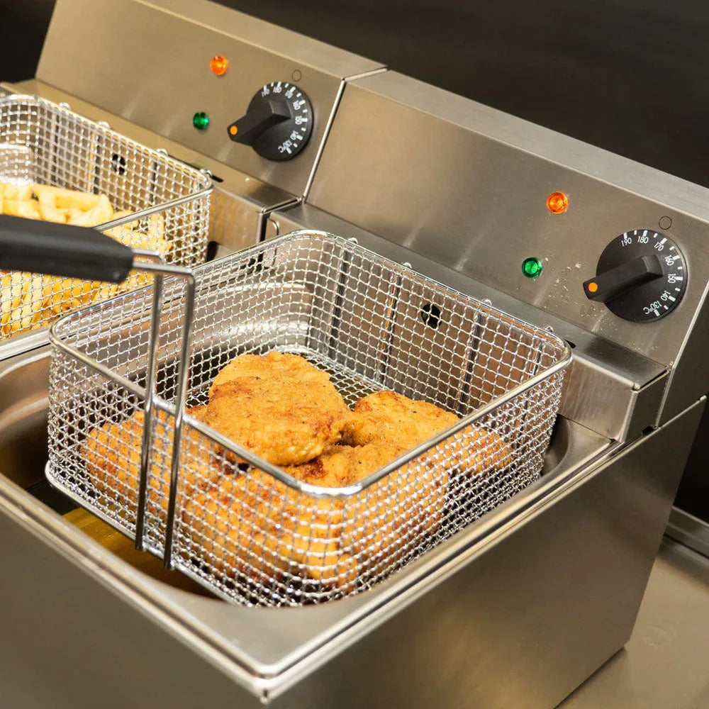 Lincat Lynx 400 Twin Tank Twin Basket Countertop Electric Fryer LDF2 J533 - JD Catering Equipment Solutions Ltd