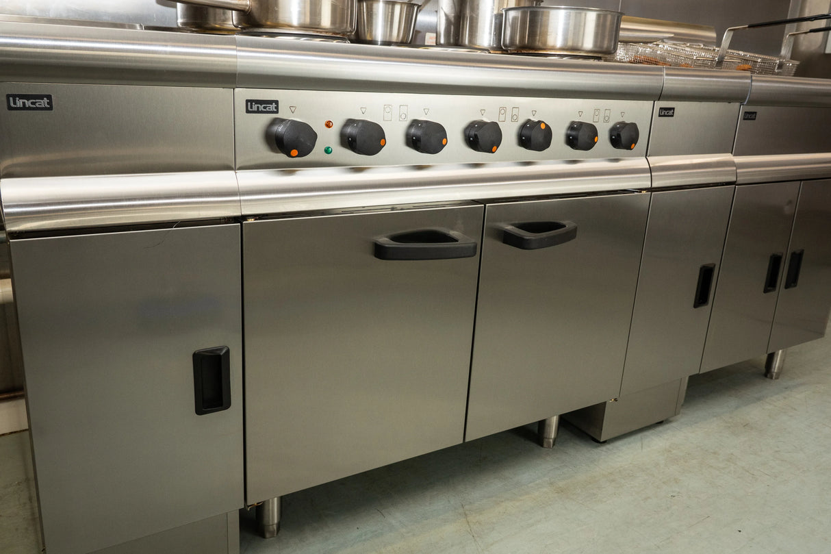 Lincat Silverlink 600 Electric Oven Range ESLR9C/ESLR9CSPH Single or Three Phase CY009