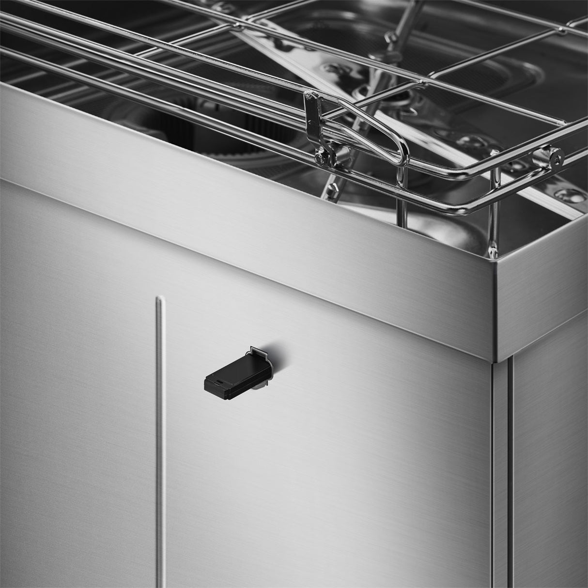 Smeg Pura Range XL Hood Type Dishwasher with Softener, 10 Customisable Wash Programs 600x500 SPH625S