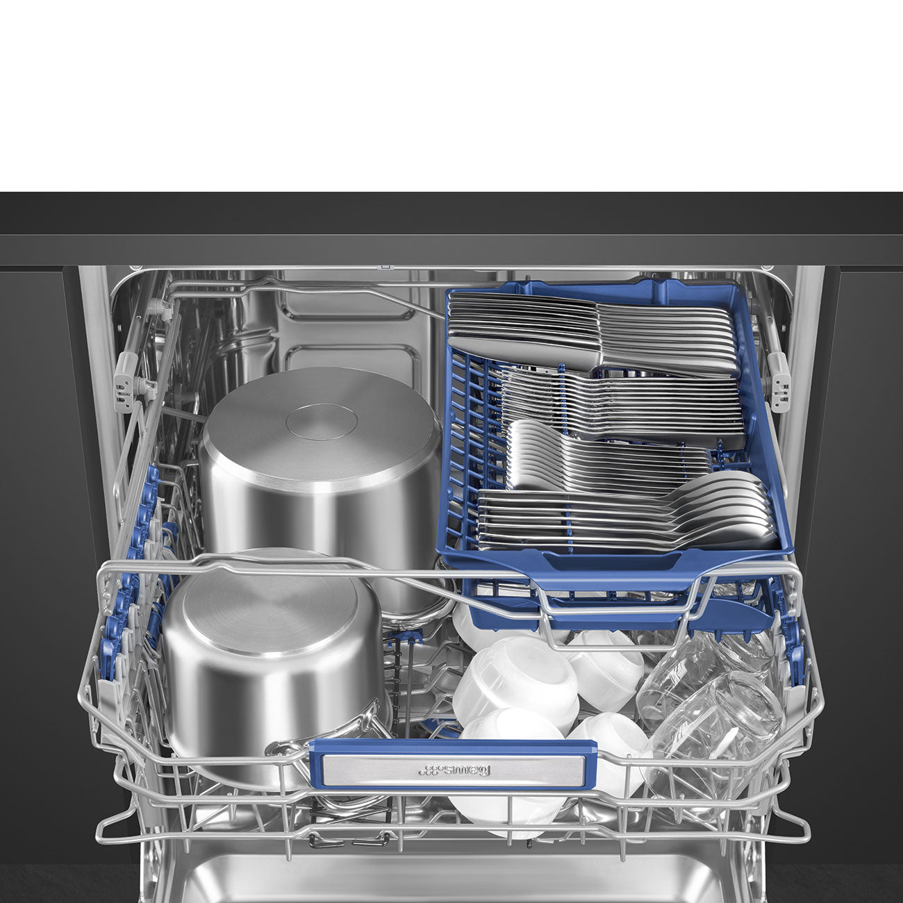 Smeg Semi-Professional Integrated Dishwasher, 9 Wash Programs ST323PM
