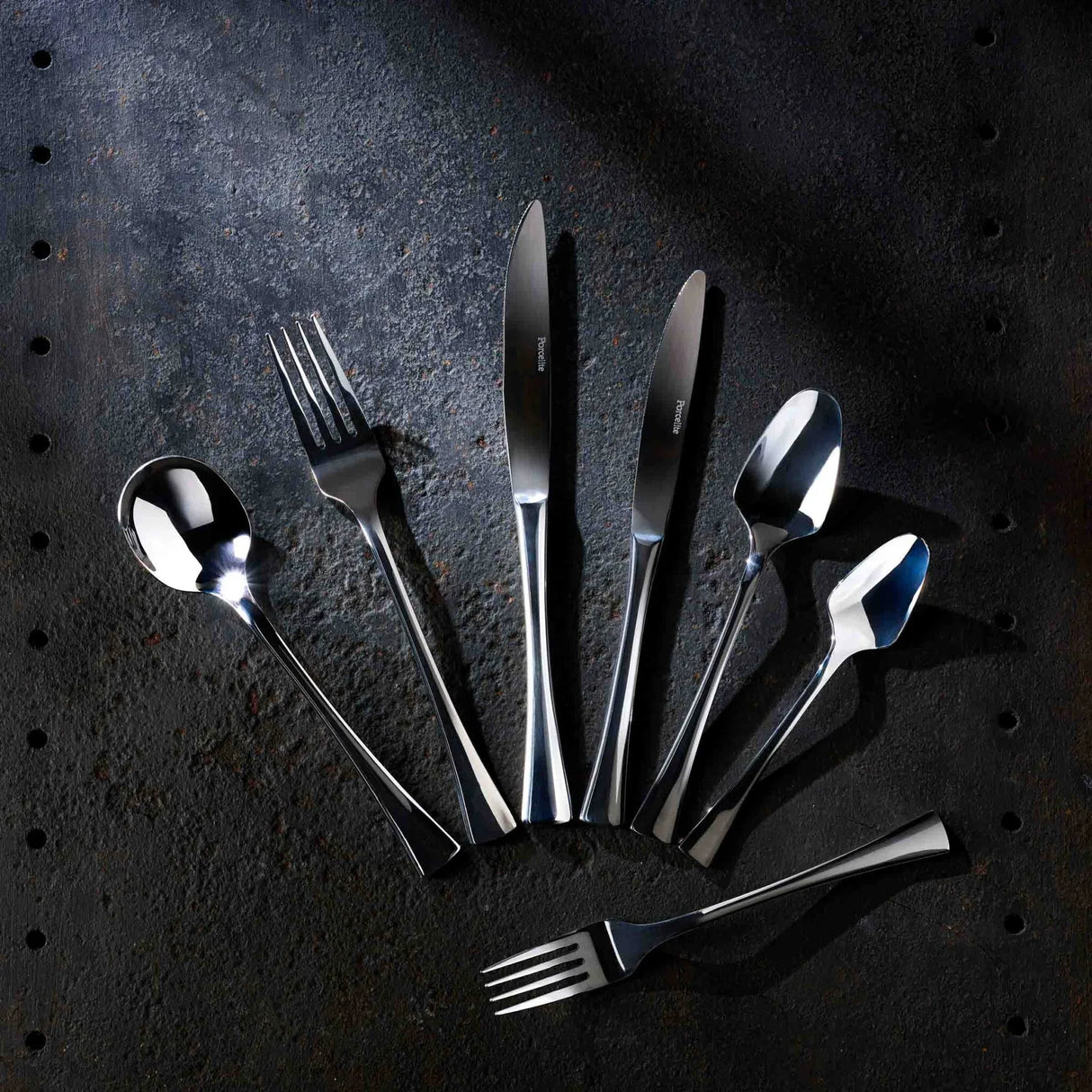 Venice Dessert Fork 18/0 Dozen Pack Size 12 - A6805