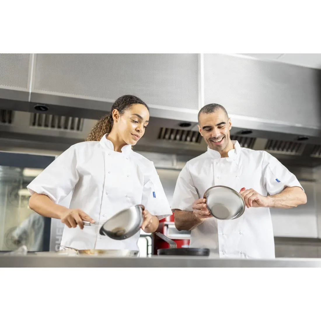 A211 Whites Vegas Unisex Chefs Jacket – Short Sleeve – White (XS–5XL) - JD Catering Equipment Solutions Ltd