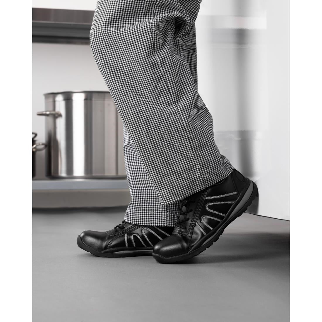 Slipbuster Slimline Safety Trainers Black 43 | A708-43